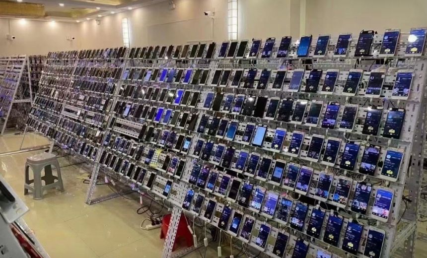ABD, Kamboçyalı Holding'in 'Domuz Kesimi' Kıyafeti Olduğunu Söyledi