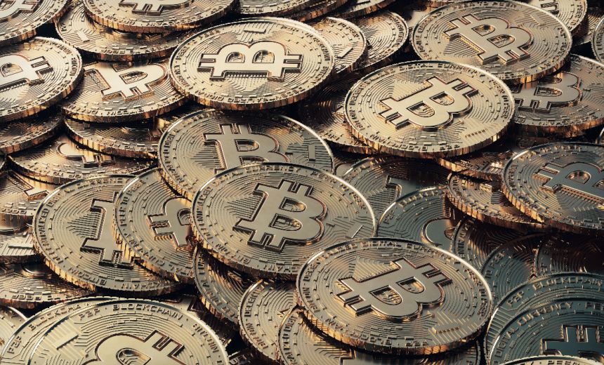 Cryptohack Özeti: 'Bitcoin Kraliçesi' Dolandırıcılık Davasından Mahkum Edildi