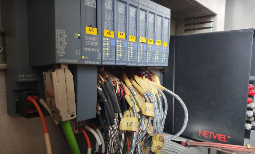 Hackers Target Siemens PLCs with AI-Driven Cyberattacks