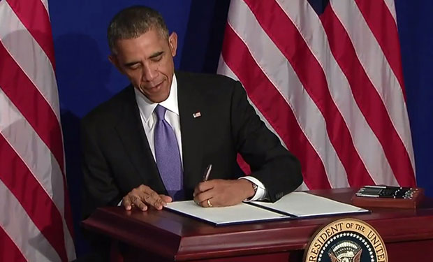 Obama Seeks to Speed EMV Adoption - BankInfoSecurity