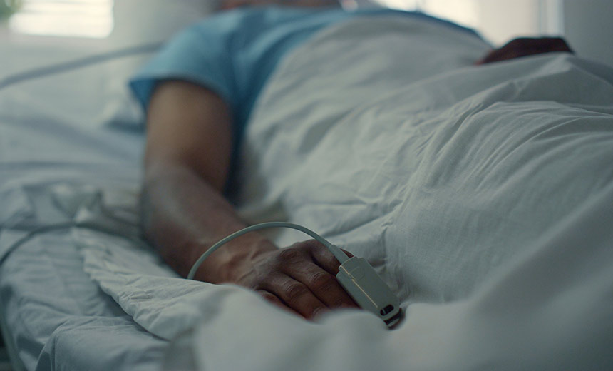 Patients Sue Florida Hospital Over 'Humiliating' Photo Posts