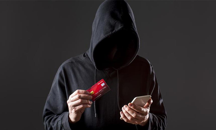 Avustralya Dolandırıcılık Kontrolleri Geri Ödemeye Giden Sınırlı Yol Sunuyor