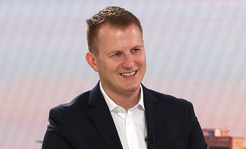 Yosh boyicha jinsiy aloqa filmlarini tomosha qiling